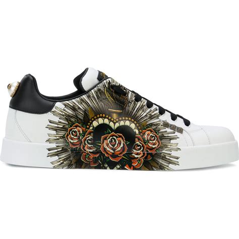 dolce gabbana scarpe cuore sacro|Sneakers Nere con Cuore Sacro e Borchie .